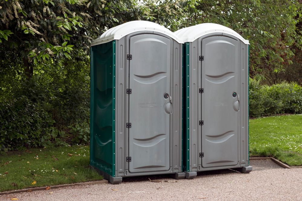 Portable Toilets for Rent in Hillsboro, IL
